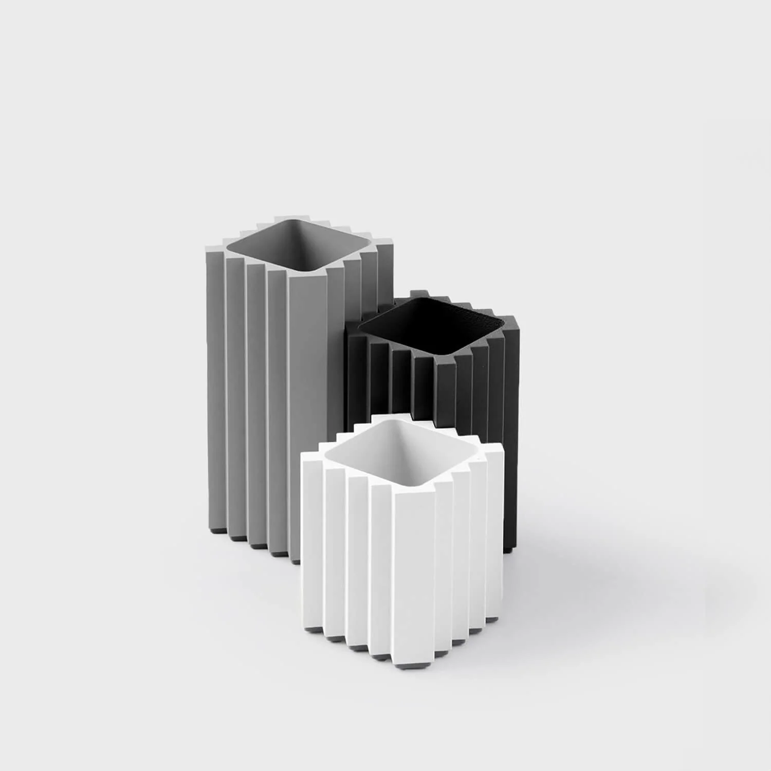Tess Mini Planters/Pencil Cups (Set of 3) 3 Tess Mini Planters/Pencil Cups (Set of 3)