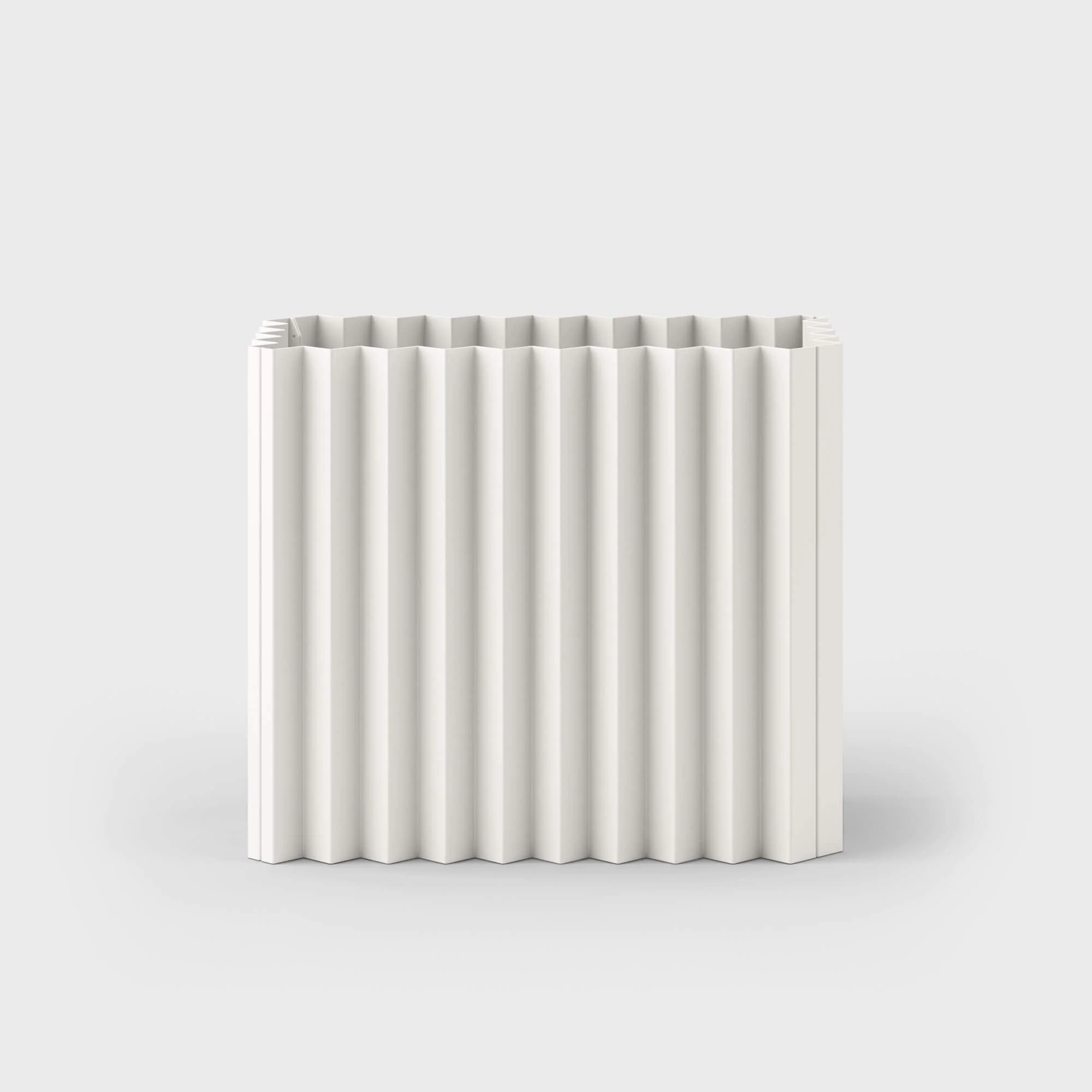 Tess Planter 18 Tess Planter