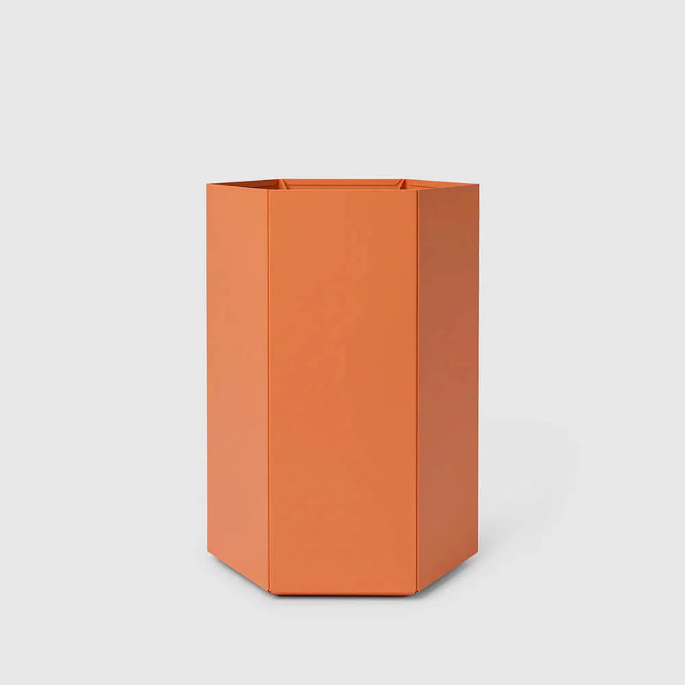Bea Planter 18 Bea Planter