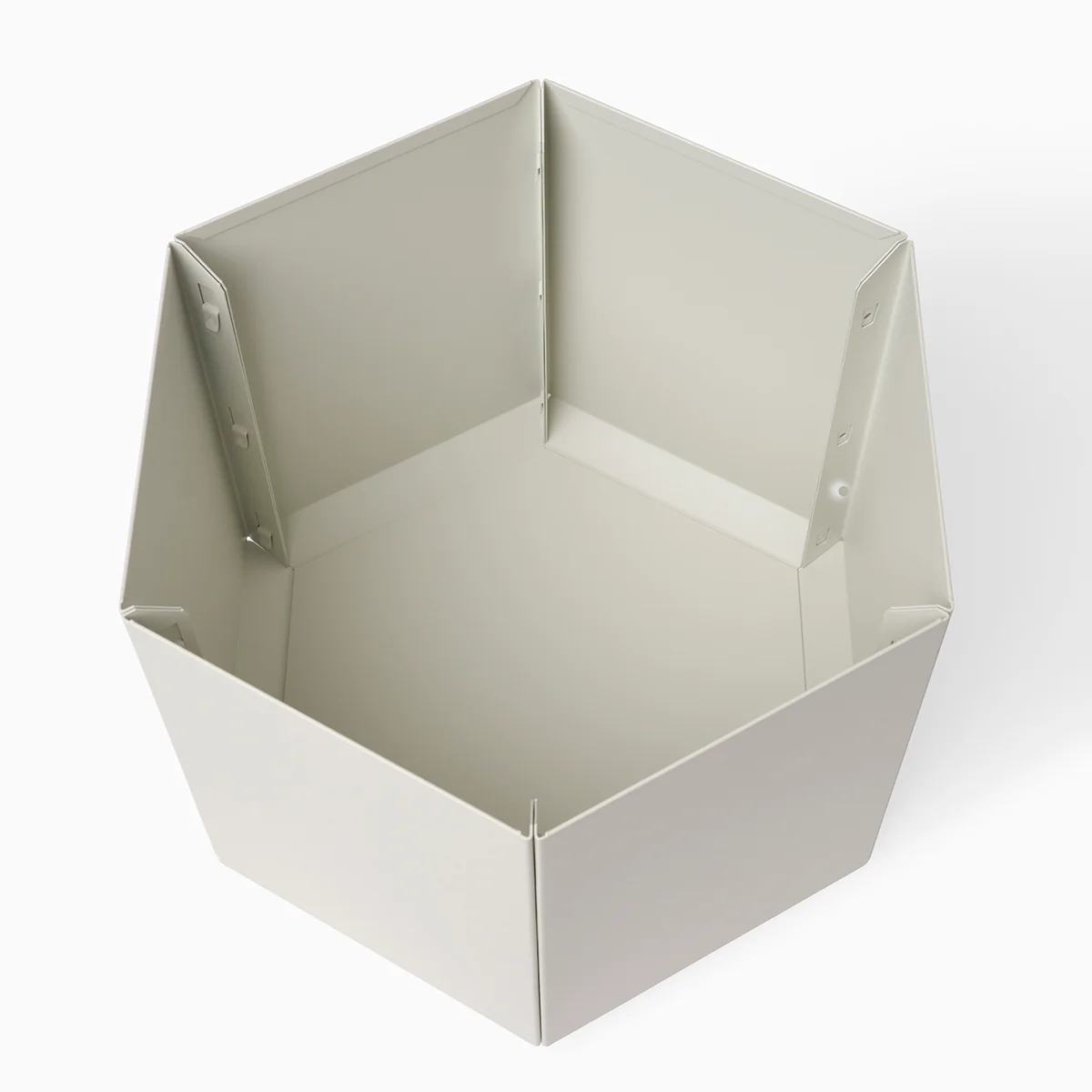 Bea Planter 3 Bea Planter