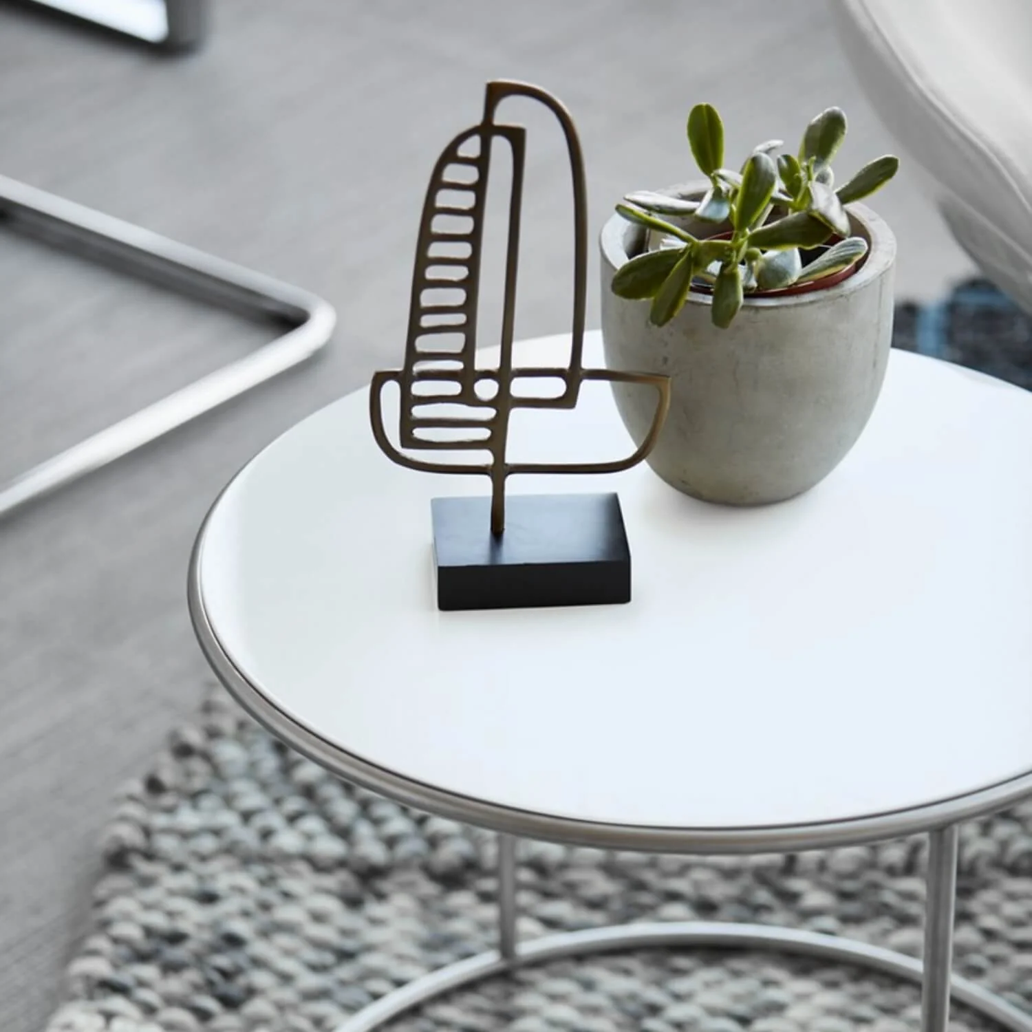 Cannot Side Table 5 Cannot Side Table